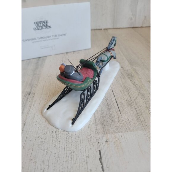 Dept 56 58203 Dashing Through The Snow Village accessory Xmas - Picture 7 of 8